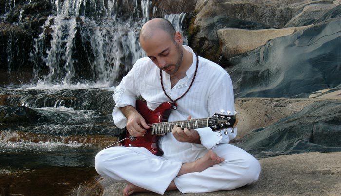 &nbsp;Chema Vilchez YOGA MUSIC EXPERIENCE